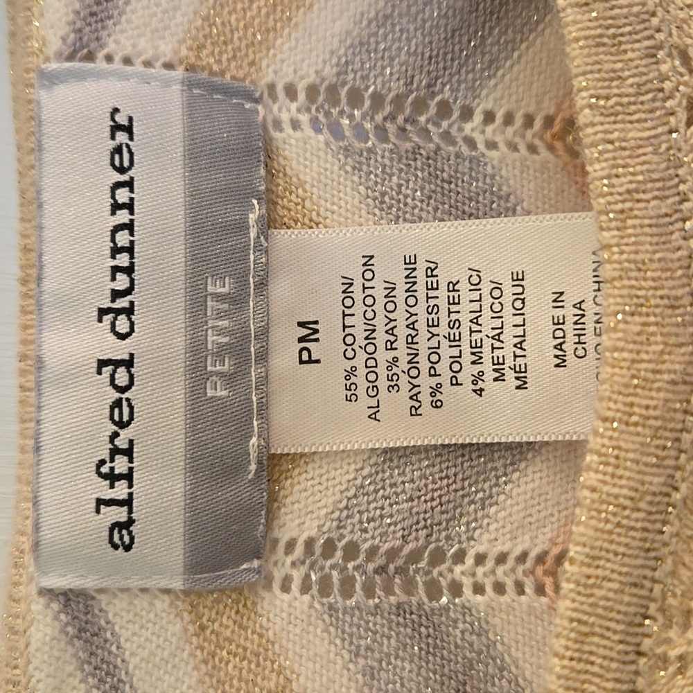NWOT Chevron Sparkle Top - Picture 4 of 5